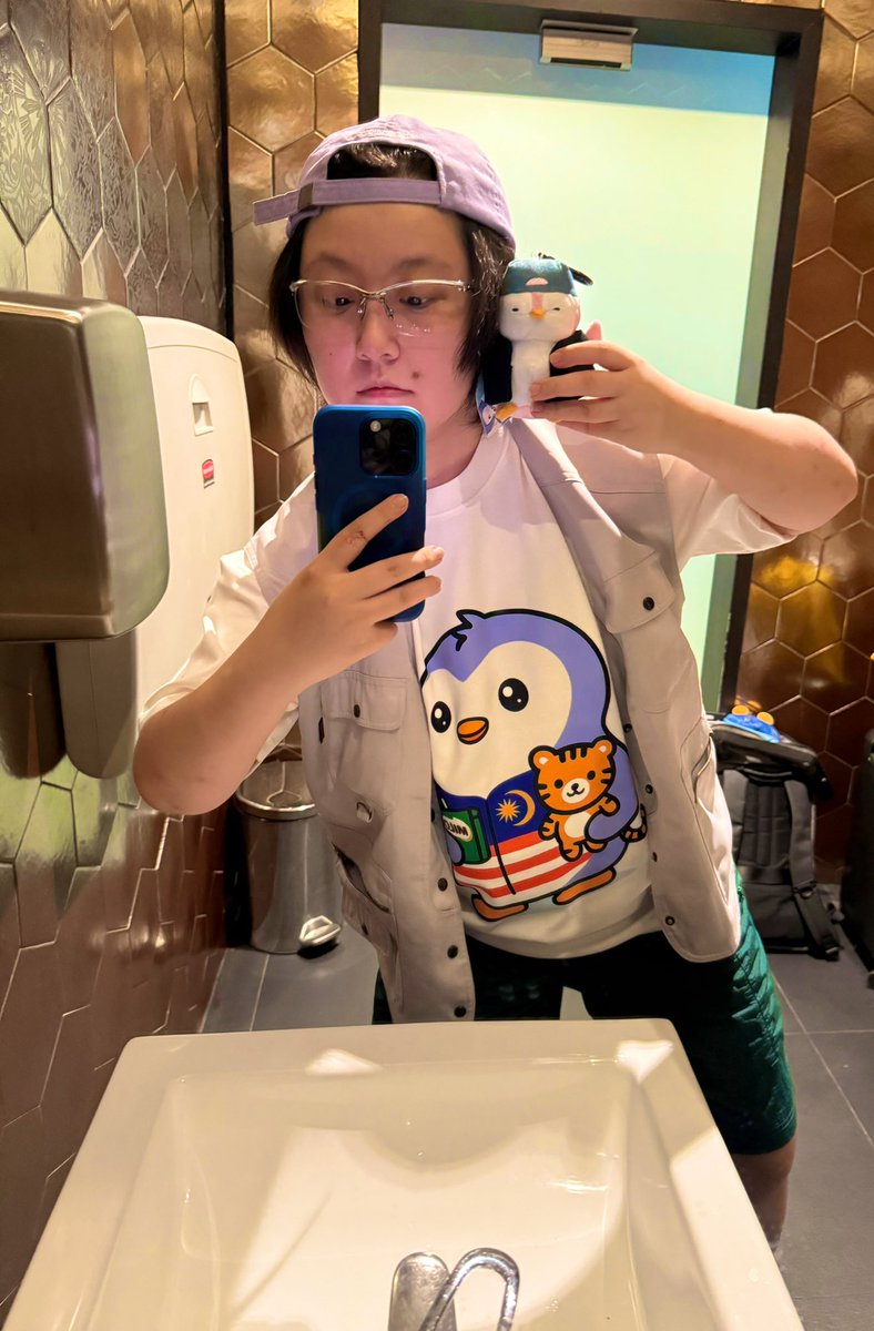 andydandy.base.eth (@the_andydandy) on Twitter photo ✈️ Spotted: Someone doing Pudgy runway show in an airport restroom,
the “can’t let go” symptom of #pengumybw
did a literal cosplay of the doll <a href="/AaronTeng/">Aaron Teng 🐧✳️</a> <a href="/FoxyPenguinApe/">FoxyPenguin</a> gifted me, with shirt from <a href="/justthur_/">♦️ Just{THUR}</a>
<a href="/pudgypenguins/">Pudgy Penguins</a> <a href="/pudgymalaysia/">Pudgy Penguins Malaysia 🇲🇾</a> best gang!
Recap post on the way!!! ✈️ Spotted: Someone doing Pudgy runway show in an airport restroom,
the “can’t let go” symptom of #pengumybw
did a literal cosplay of the doll <a href="/AaronTeng/">Aaron Teng 🐧✳️</a> <a href="/FoxyPenguinApe/">FoxyPenguin</a> gifted me, with shirt from <a href="/justthur_/">♦️ Just{THUR}</a>
<a href="/pudgypenguins/">Pudgy Penguins</a> <a href="/pudgymalaysia/">Pudgy Penguins Malaysia 🇲🇾</a> best gang!
Recap post on the way!!!