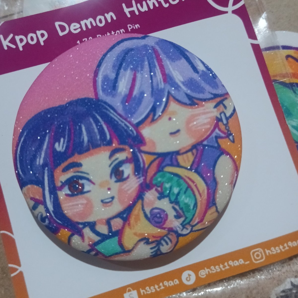 KJMajait's tweet image. #Zoeystery pin arrived~

Art by @/h3st19aa 🖤💜