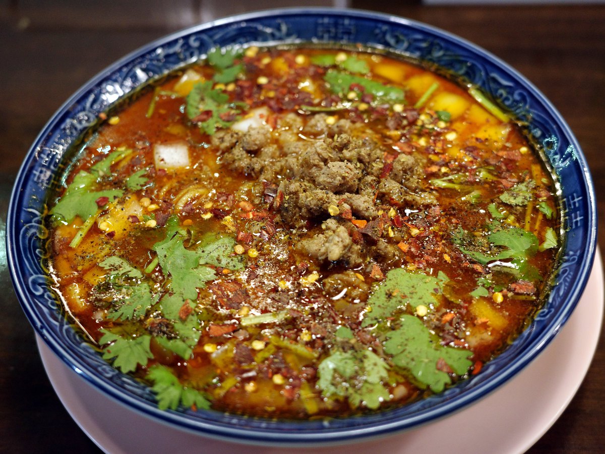 toyotue's tweet image. 【新店情報】 担々麺屋 オッソちゃん@近鉄大阪阿部野橋
7月1日オープン 担々麺 1000円
こちらは阿倍野にある『酒と炭とタイ料理オッソ』さんが担々麺専門店としてリニューアルしたお店です(^-^)
toyotune.blog107.fc2.com/blog-entry-630…