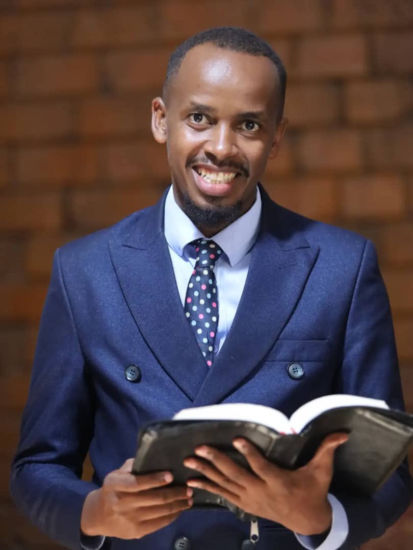 AdventistOnX's tweet image. Habakkuk 2:3 For the revelation awaits an appointed time; it speaks of the end and will not prove false. Though it linger, wait for it; it will certainly come and will not delay.&quot; (NIV)

 God&apos;s plans and promises will come to pass in His perfect timing. 

SHALOM

LUNCH VERSE 🙏