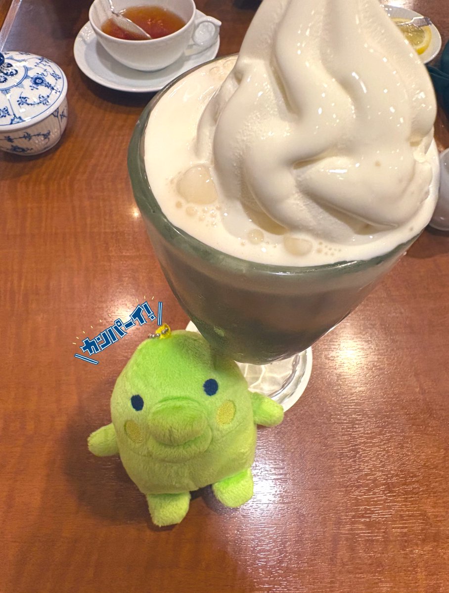 RinPatch's tweet image. やっぱ椿屋さんのメイド服最高よね…って

持ってきてくれた瞬間から既に
溶けてるだっち〜〜〜🫠