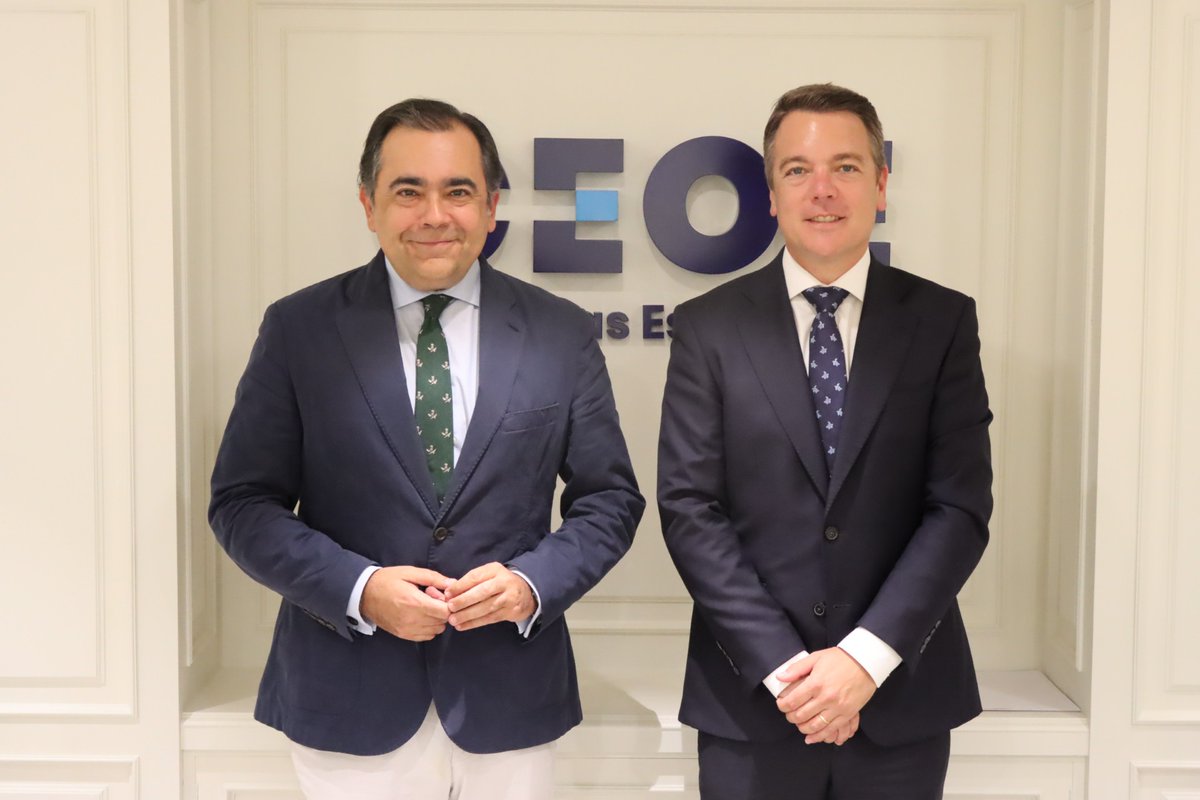 _Universae's tweet image. Nuevo convenio. 📝 UNIVERSAE se une a la Confederación Española de Organizaciones Empresariales (@CEOE_ES) para impulsar la Formación Profesional y abrir nuevas oportunidades para el futuro del empleo en España. 👏
#UNIVERSAE #Convenio #CEOE #FPOficial #Universidad