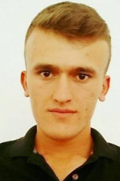 Bursa da ki Orman yangınında  FETÖ İZİ  

🔴FETÖ soruşturmasında TSK'dan ihraç edilen asker Ufuk Aytekin benzin dökerek ağaçları tutuşturduğu iddia ediliyor. şüpheli göz altına alındı. şahsın İYİ PARTİ Harmancık İlçe Gençlik Kolları Başkanı olarak görev yaptığı da ifade edildi.