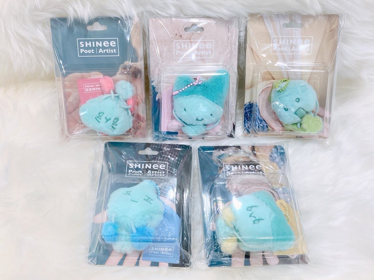 animateIS's tweet image. 🎉#SHINee 商品情報🎉

SHINeeさんの
 Poet | Artist
絶賛販売中！✨

スマートアルバムVer.は5種全て揃ってます！

是非ご来店の際はチェックしてみてください！

#샤이니 #PoetlArtist #SHINee_PoetlArtist #WITHMUU #アニメイトインポートショップ池袋