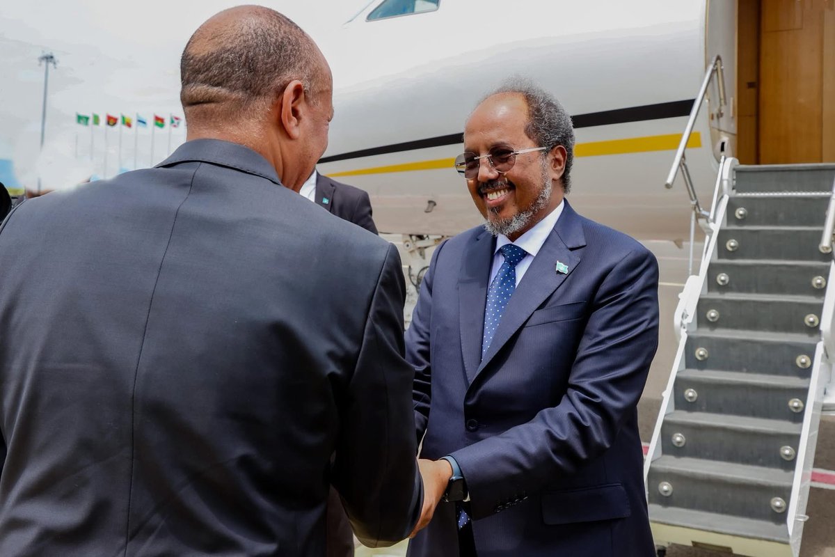AfriMEOSINT's tweet image. Somali President Hassan Sheikh Mohamud (#HSM) arrived in Addis Ababa 🇪🇹 yesterday to attend the UN Food Systems Summit Stocktake (#UNFSS+4). 

He travelled aboard a Gulfstream GLF5 private jet, registration 🇸🇲 T7-BGD, operated by Swiss 🇨🇭-based company Nomad Aviation.
