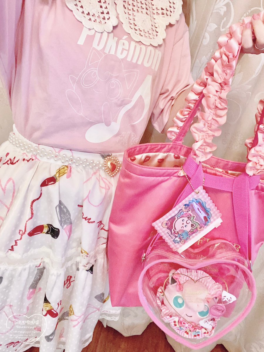purichi_puff's tweet image. 昨日のプリンのオタクコーデ🎀
久々にGUのプリT(キッズサイズ)を着ました