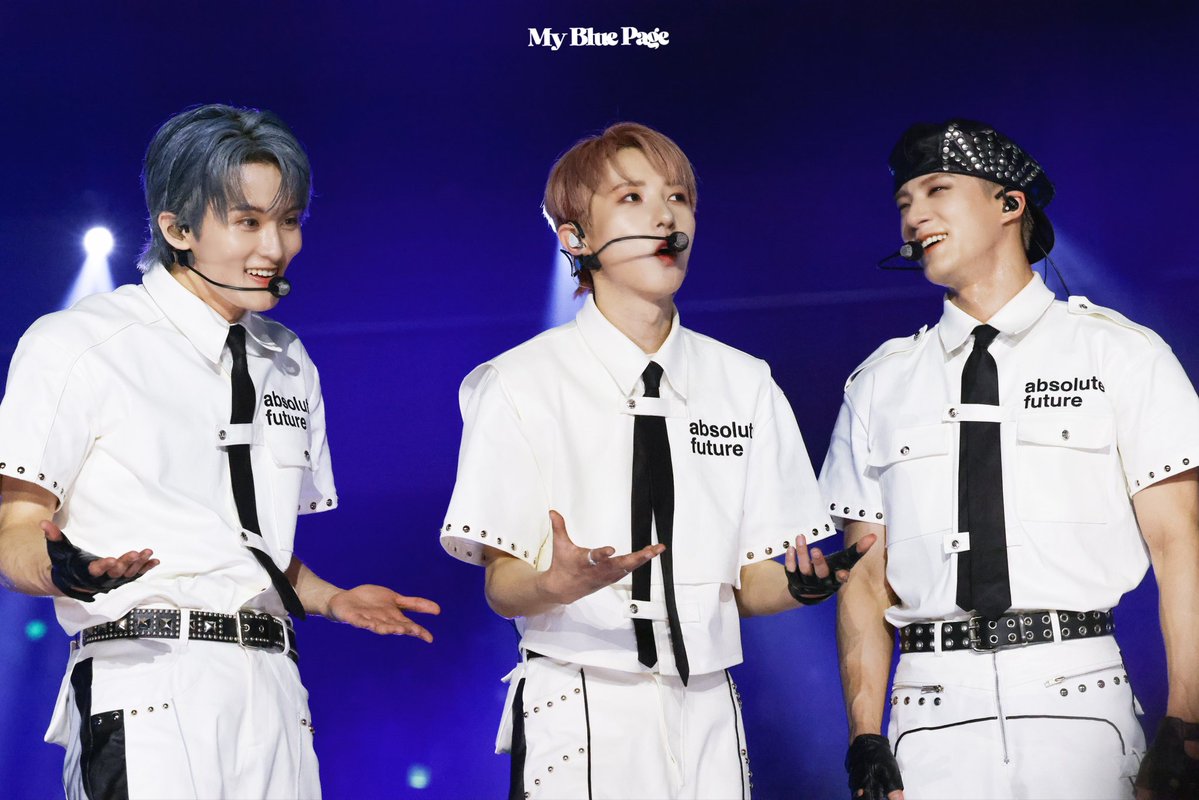 MyBluePage's tweet image. 이 세 명의 조합이 좋아 ☺️

250727 가요대전
#마크 #MARK #런쥔 #RENJUN #제노 #JENO
