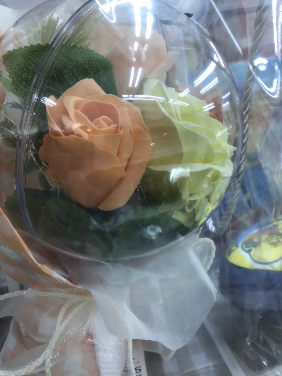 kluck_shiki's tweet photo. 可愛いお花入荷しました💐
華やかになった〜(・∀・)‼️‼️‼️ https://t.co/V4FoTSM05Q