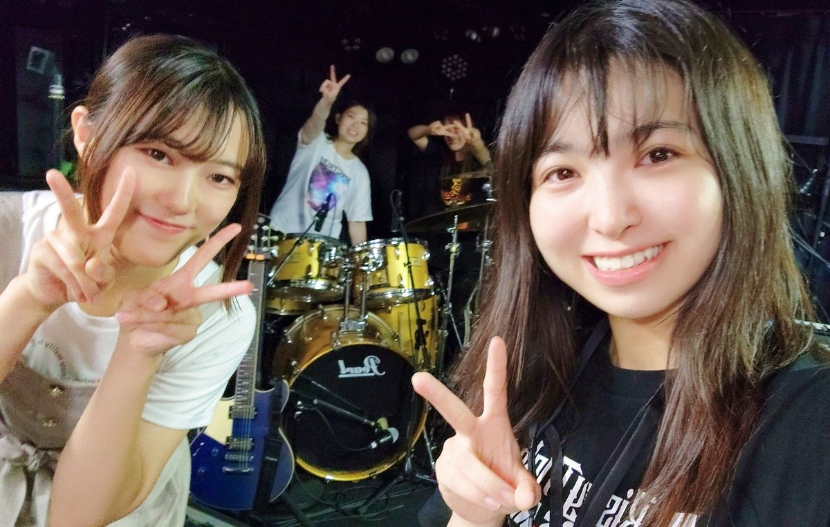 Asumi_RM's tweet image. #RiskyMelody
リスメロ楽器隊でリハしてました
キーボードのAiriちゃんが入って
5人体制でできる曲もどんどん増えてます🎹✨
リスメロの次のライブは7/31
ホームの下北沢VOICE FACTORY
レギュラーミニワンマン
お楽しみに!
