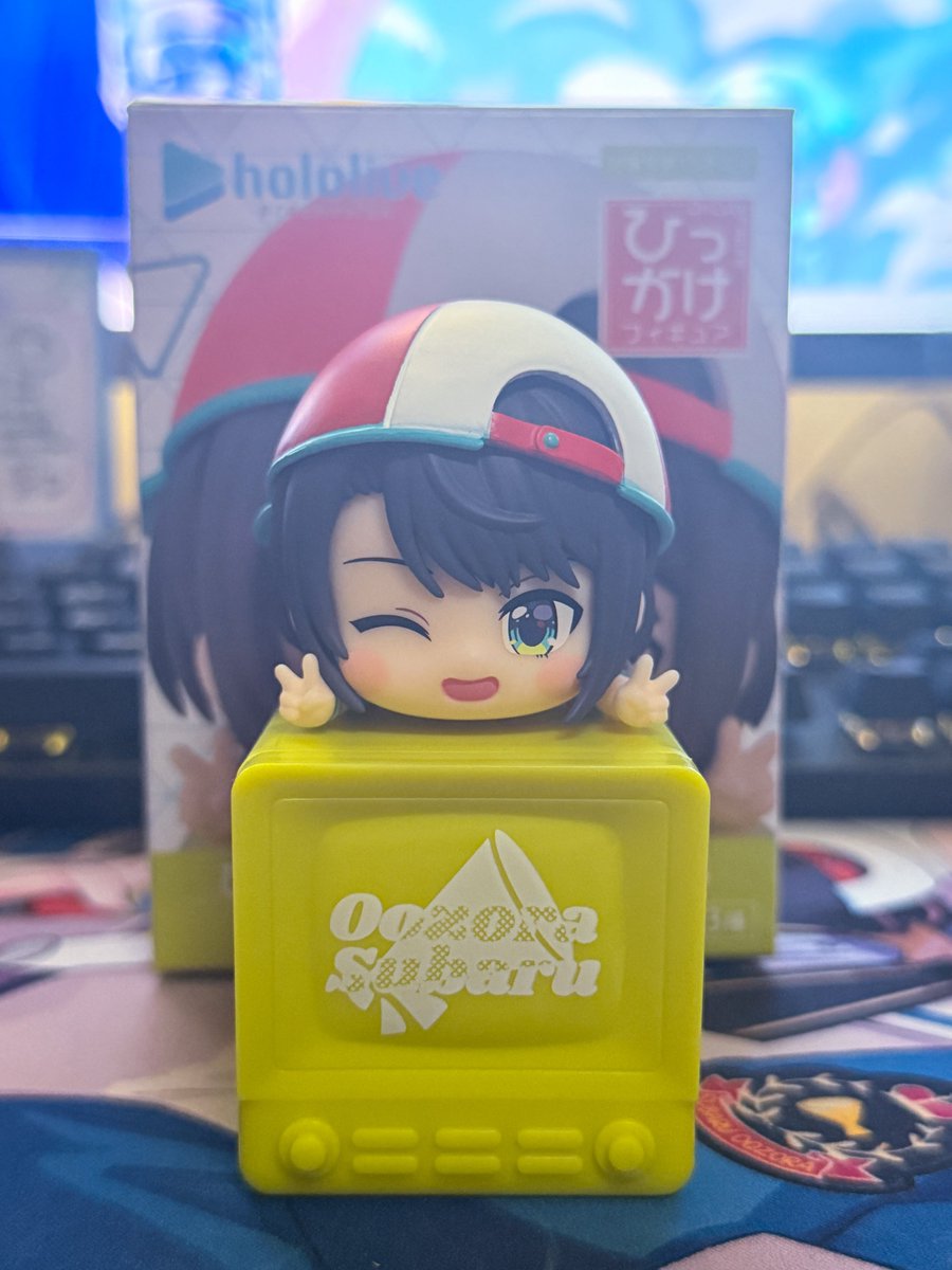 iTa__MiN's tweet image. スバルのひっかけフィギュア獲ってきた!
ウィンクWピースかわいいんですケード
ぷりちーなスバケツもしっかり再現されていて良い
#大空スバル