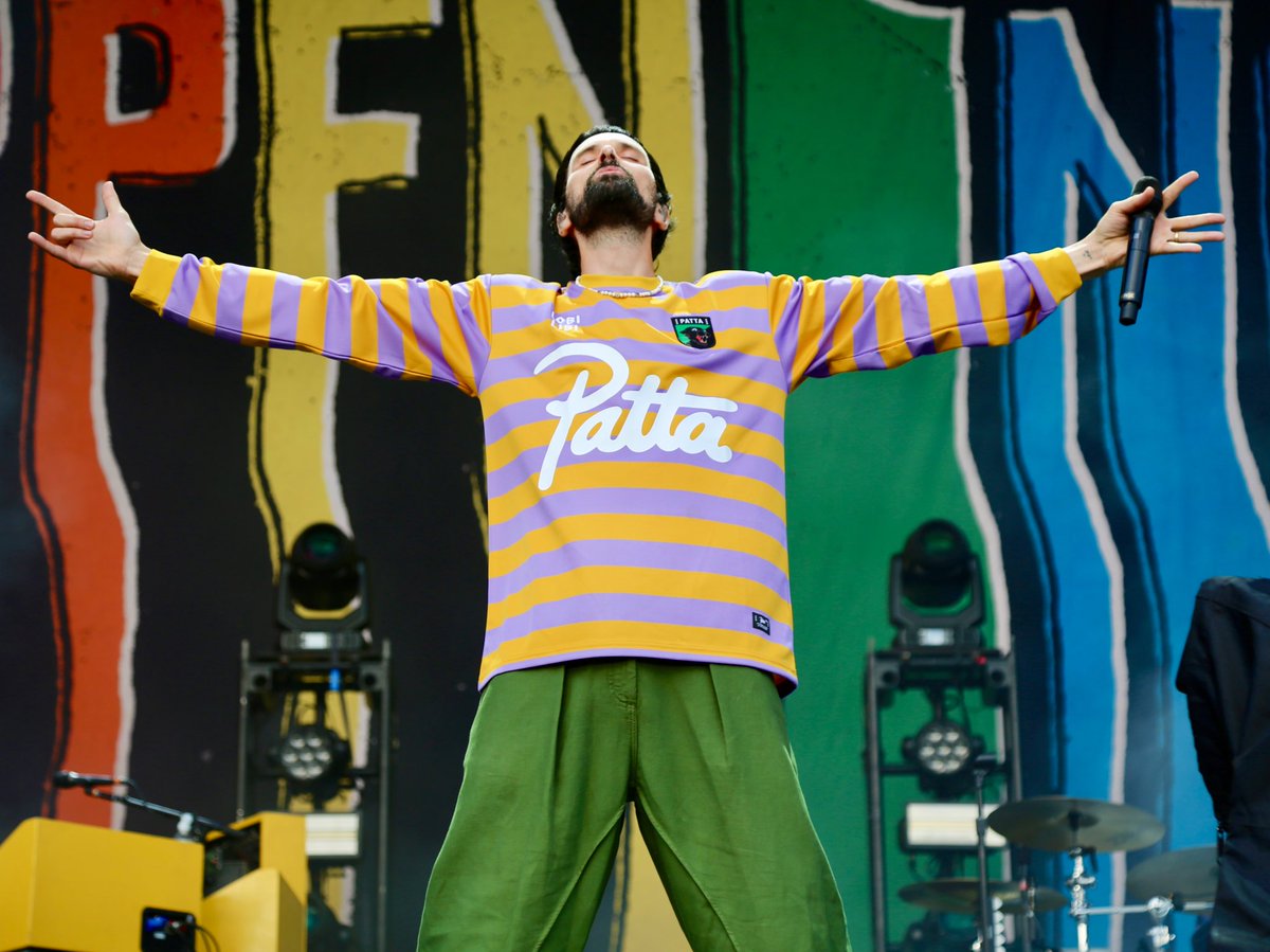 steelcitysnaps's tweet image. Serge and @KasabianHQ brought @tramlines 2025 to a close in spectacular fashion last night! “That was fucking unbelievable, best Sunday night of my life!” Really sad it’s over now, and back to real life 😭 Can’t wait to post the photos though! #Kasabian #Tramlines #Sheffield