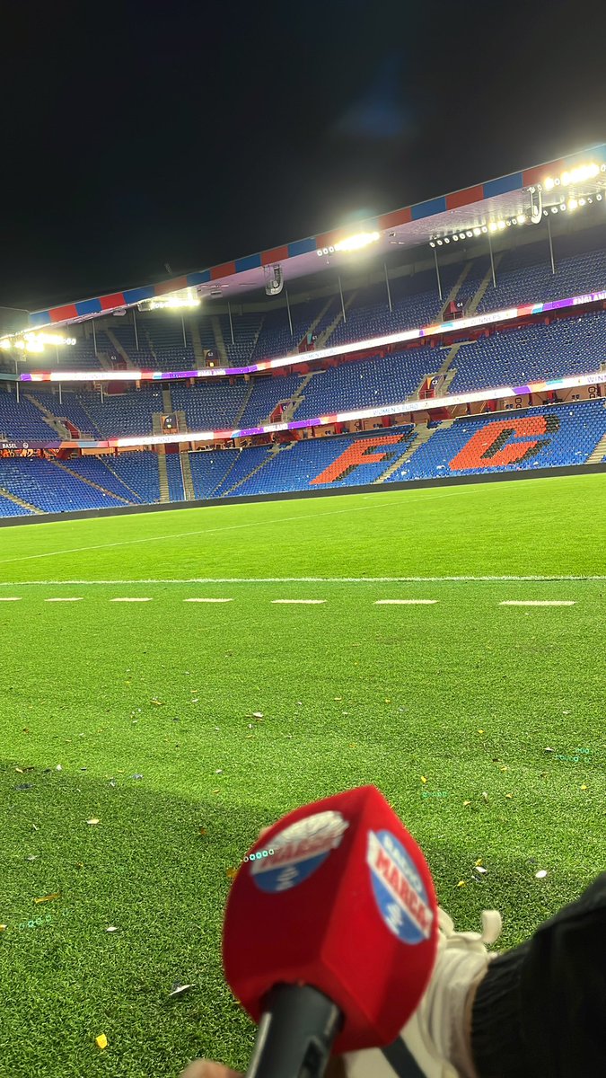 Pablo Parra (@pabloparra_95) on Twitter photo 🇪🇸 Ayer acabó la #WEURO2025 con un sabor agridulce
😴 Ningún reproche, hemos dado todo lo que teníamos en el campo, en <a href="/RadioMARCA/">Radio MARCA</a> y en <a href="/marca/">MARCA</a>
📰 Formar equipo con <a href="/david_menayo/">David Menayo</a> y la <a href="/SEFutbolFem/">Selección Española Femenina de Fútbol</a> te obliga a intentar estar a la altura
😍 Gracias a todos 🇪🇸 Ayer acabó la #WEURO2025 con un sabor agridulce
😴 Ningún reproche, hemos dado todo lo que teníamos en el campo, en <a href="/RadioMARCA/">Radio MARCA</a> y en <a href="/marca/">MARCA</a>
📰 Formar equipo con <a href="/david_menayo/">David Menayo</a> y la <a href="/SEFutbolFem/">Selección Española Femenina de Fútbol</a> te obliga a intentar estar a la altura
😍 Gracias a todos