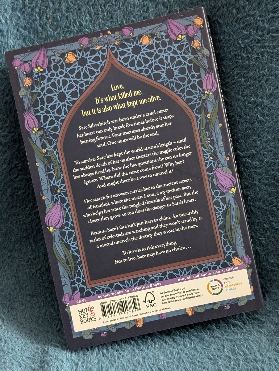 Books By Your Bedside tweet media