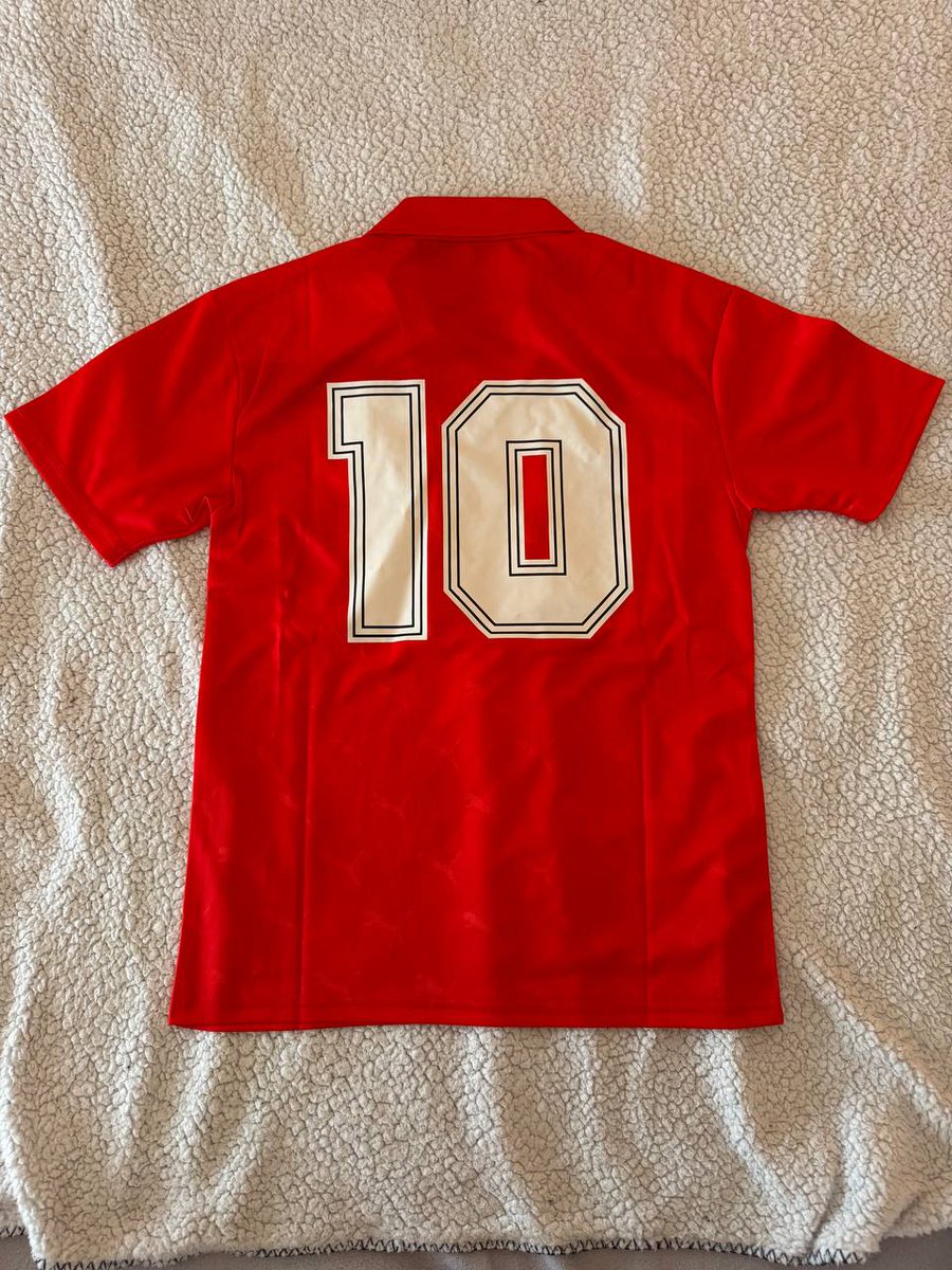 🔴 SORTEO CAMISETA VISITANTE ATLETI 90-93 🔴

Para participar:

➡️ Seguir a <a href="/Ctinfo_17/">Ctinfo_17</a> y <a href="/Reycholosimeone/">REY CHOLO</a> 
🔁 Haz RT a este Tweet

El ganador el viernes 1. 

Mucha suerte 🍀