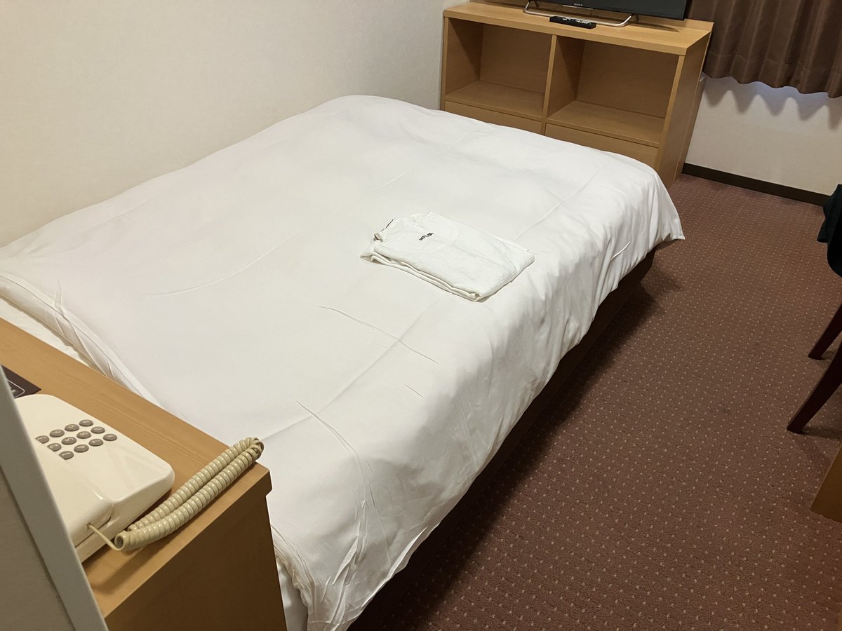 kukuriDou's tweet image. よーしテルホにも着いたしワンフェスの準備万端だ！😤