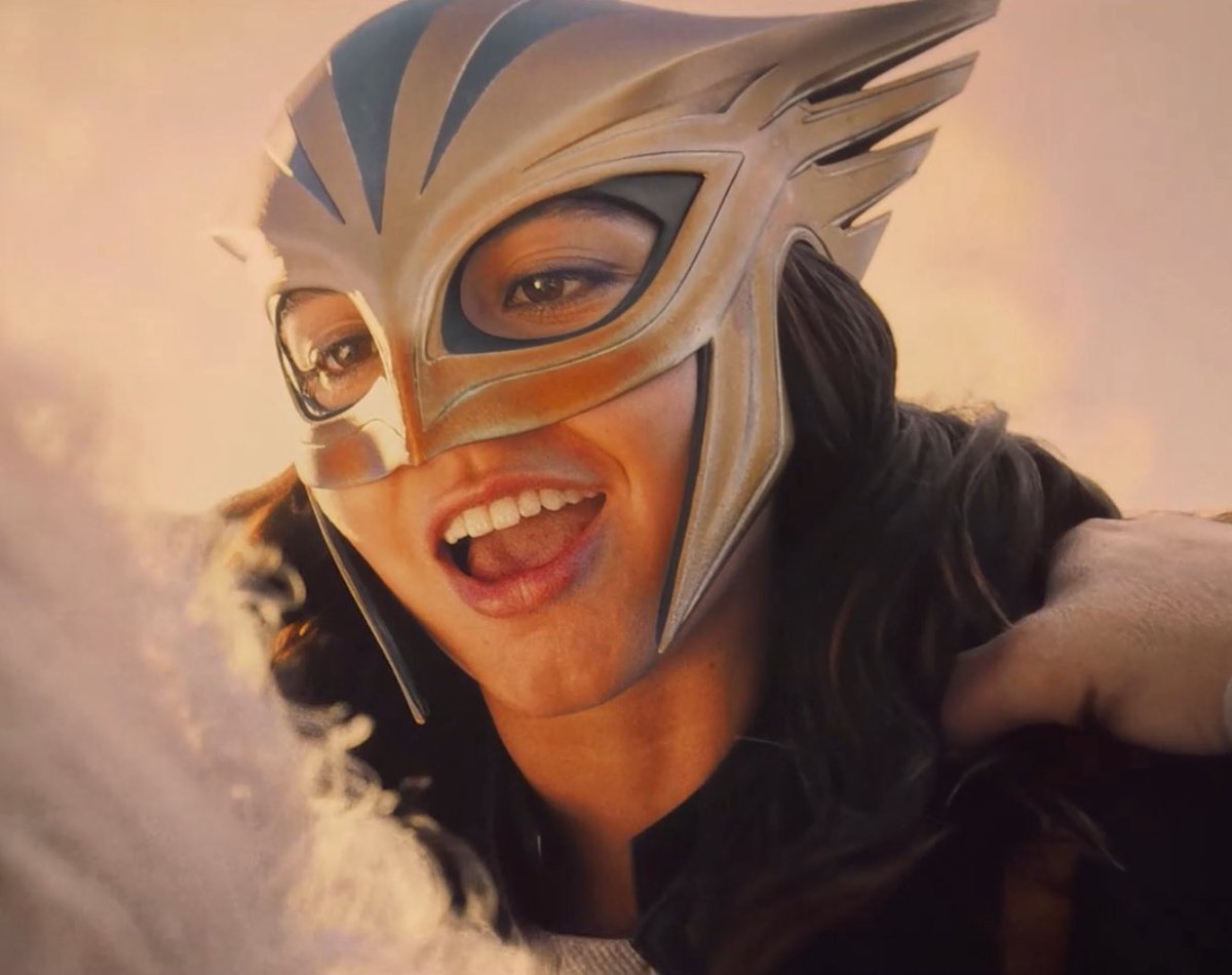 sermad's tweet image. Why is nobody talking about how funny this shot is in the context of the movie.