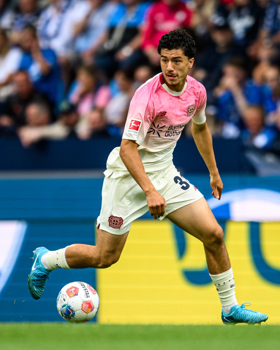 bayer04_es's tweet image. Debutantes 🆕

#SomosBayer04 🖤❤️