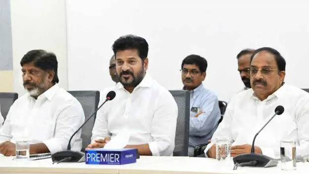 Congress4TS's tweet image. సచివాలయంలో సీఎం రేవంత్ రెడ్డి అధ్యక్షతన ప్రారంభమైన కేబినెట్ సమావేశం
#TelanganaCabinet #RevanthReddy