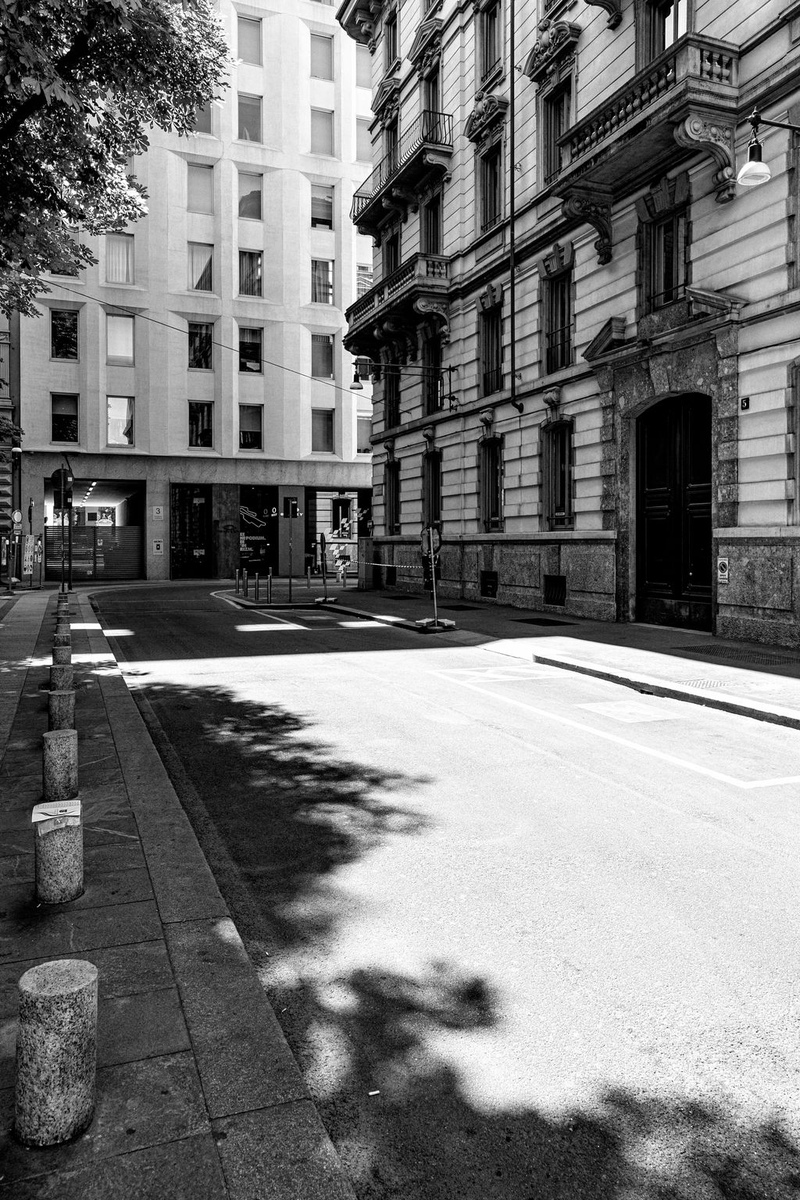 SILENCE
This is a kind reminder, only last 11 hours before the mint page on manifold will close. Just 18 pieces still available. 

Can we see a "magic" soldout? app.manifold.xyz/c/silenceinmil…