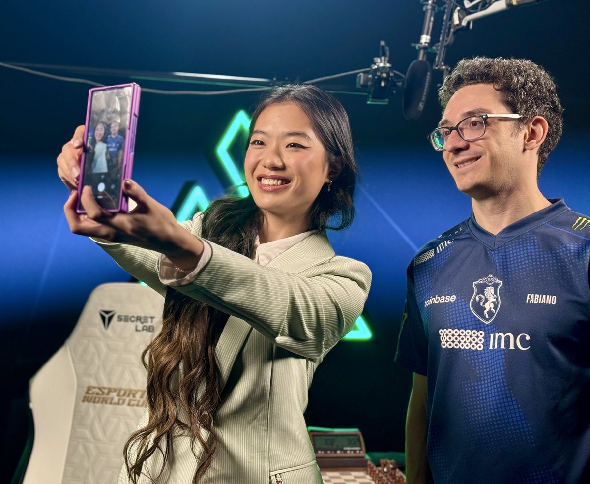 TeamLiquid's tweet image. pogging IRL @akaNemsko @FabianoCaruana