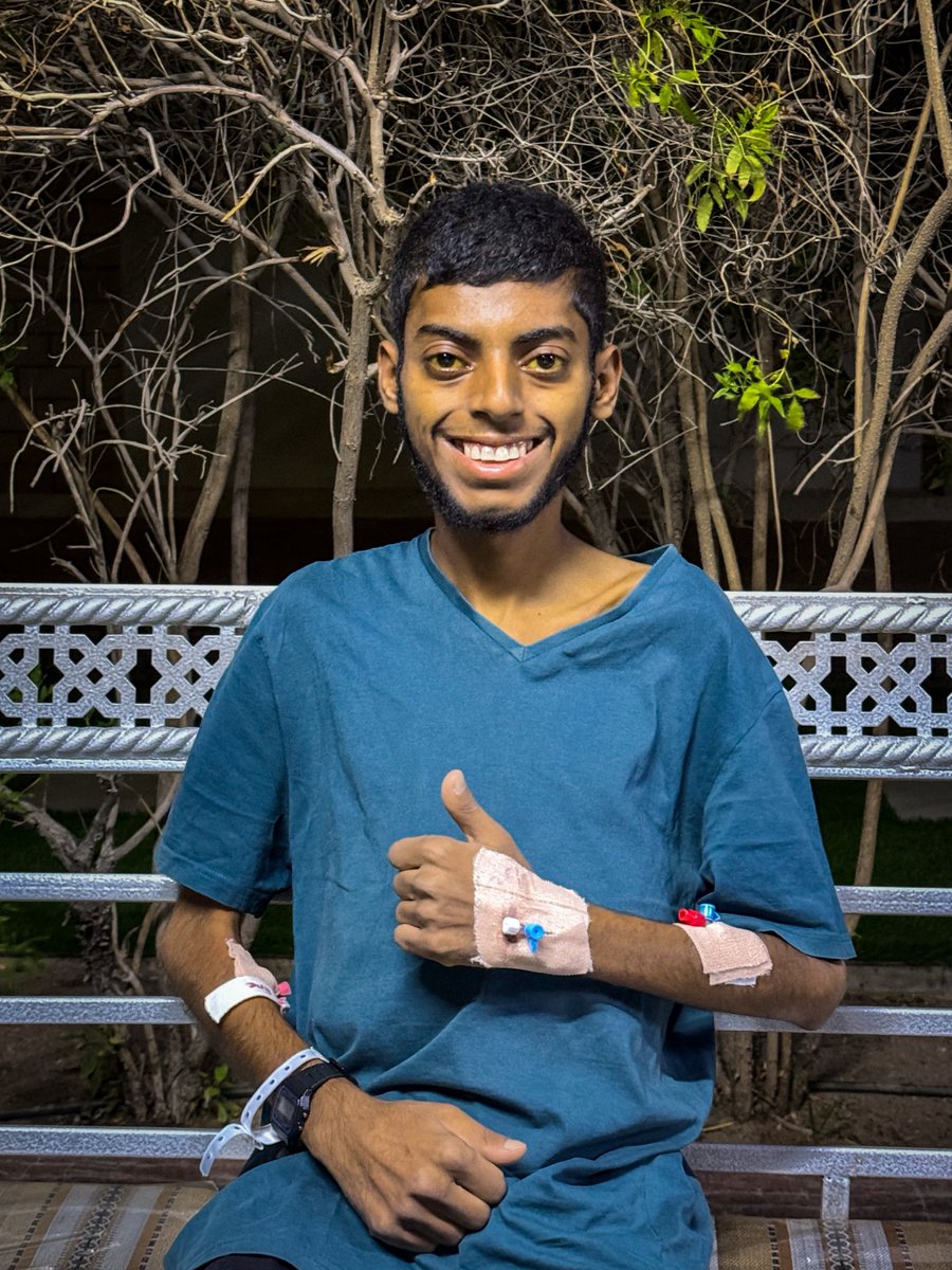 f123add's tweet image. الحمد لله، أبشّركم إن صحتي اليوم صارت أفضل 🤲
شكرًا من القلب لكل شخص دعا لي، أرسل رسالة، أو حتى ذكرني بكلمة طيبة
أما بالنسبة للسفر، فكل شيء جاهز، فقط أنتظر صدور الفيزا الطبية.تأخرت شوي، وإن شاء الله أول ما تطلع، أسافر على طول بإذن الله، فـ لا تنسوني من دعواتكم إنها تخلص بأسرع وقت
