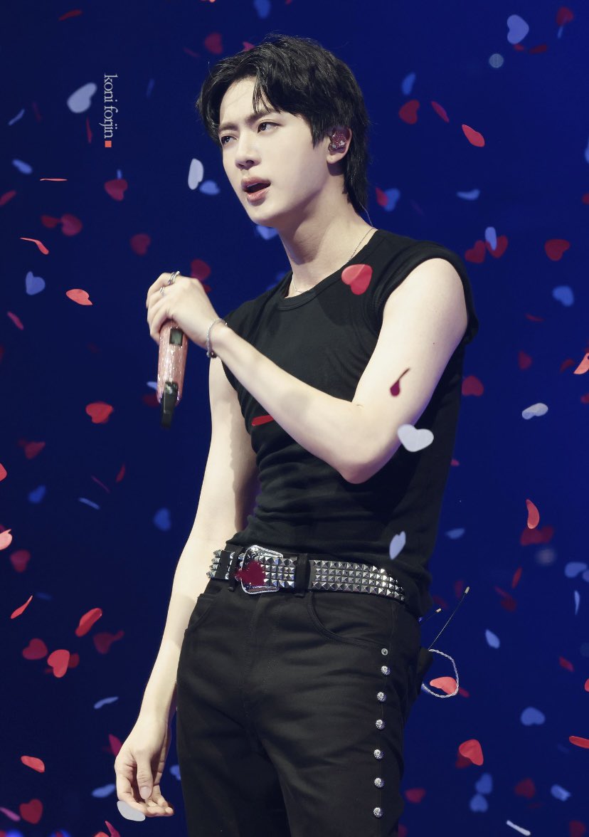 ★ジン様  8500 250806 HD our moon surrounded by stars ⭐️💫 #방탄소년단진