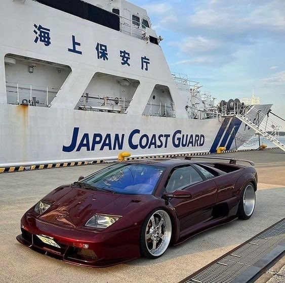 VINTAGE (@carsighting) on Twitter photo 