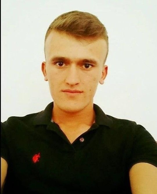 nedimsener2010's tweet image. KOD ADI “ORHAN”

▪️Bursa&apos;da kundakçısı Ufuk Aytekin isimli FETÖ’cü vatan haini Milli Savunma Bakanlığında Astsubay rütbesinde iken 2021’de KHK ile ihraç edilmiş
Ankesörlü hat incelemesi ile ortaya çıkarılmış.
▪️Bursa’da hakkında soruşturma var. Hakkında 2 adet ifade, Ardışık…