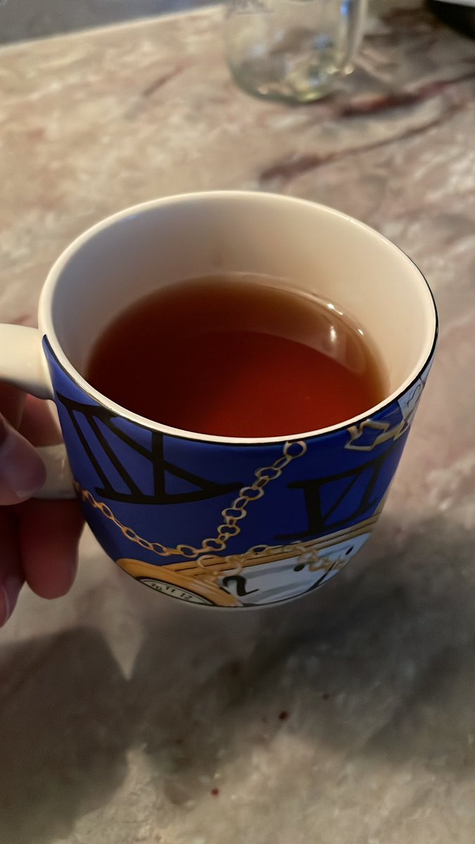 jdale19's tweet image. GM ☀️☕️
Mom visiting for a bit.
Nice to see her. Family having a good time and all, but this ain’t coffee.