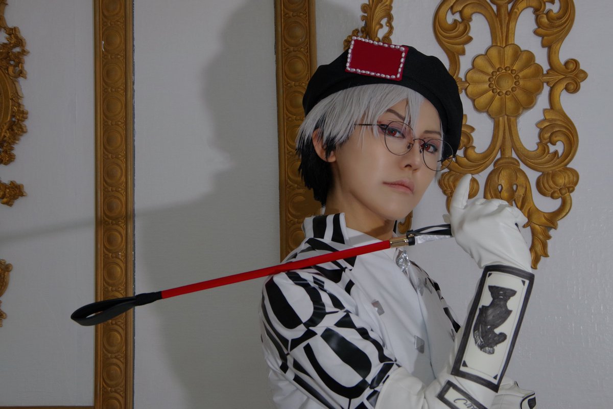 【cosplay】crsm 🩶

■━━━━━━━━━━━□
　秩序のカリスマ　草薙理解

　Charisma Break             
　                  🆂🆄🅲🅲🅴🆂🆂 
□━━━━━━━━━━━■

---------------------------
photo.タキイさん （<a href="/ctkyc/">タキイ🍤写真用/10th1日目</a>）
#神々の夏休み0727
＃諒コス