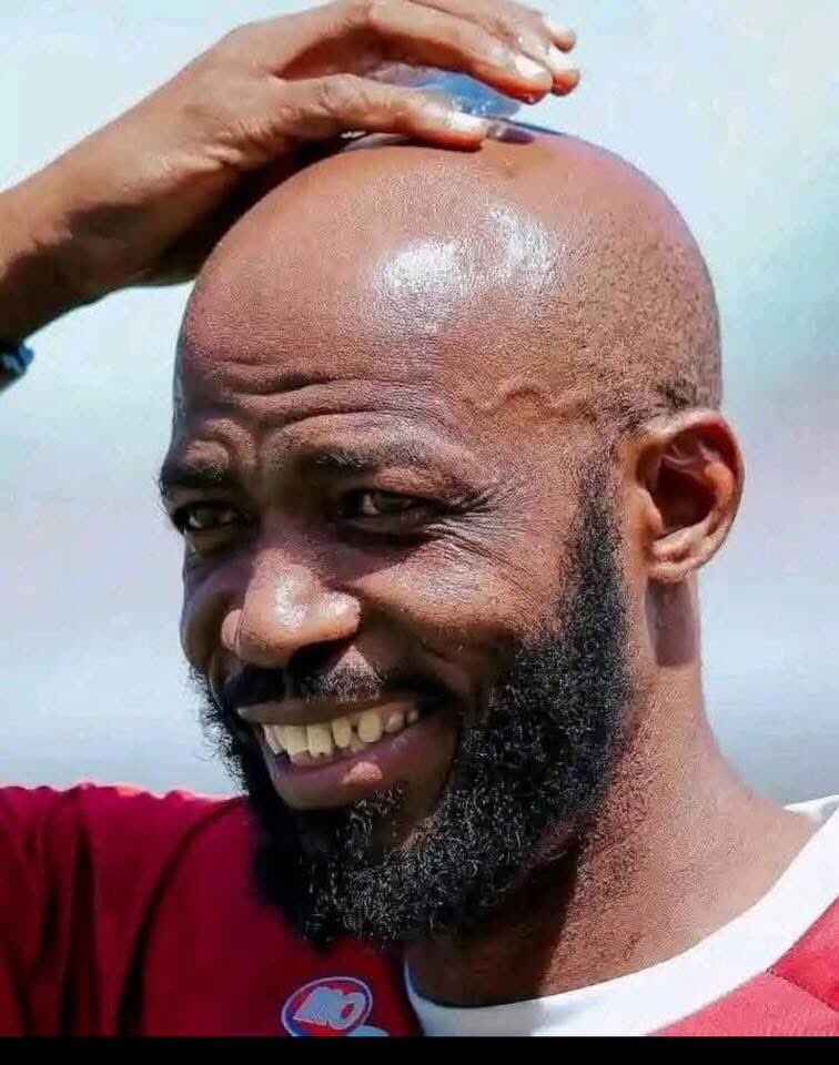 Ammy_Chelsea's tweet image. The only thing that will shine inside Old Trashford 👇
Mbeumo's head 😭🤣🤣🤣