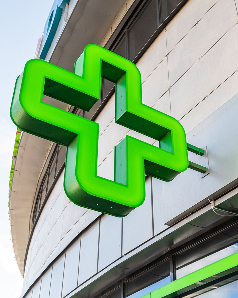 Chers confrères, voici les nouvelles Brèves avant l’été : 
🙏 Merci de répondre au sondage sur la charge morale qui pèse sur vous et vos équipes : docs.google.com/forms/d/e/1FAI… 
Retrouvez nos autres initiatives du moment par ici : urps-pharmaciens-paca.fr/nouvelle-ete20…