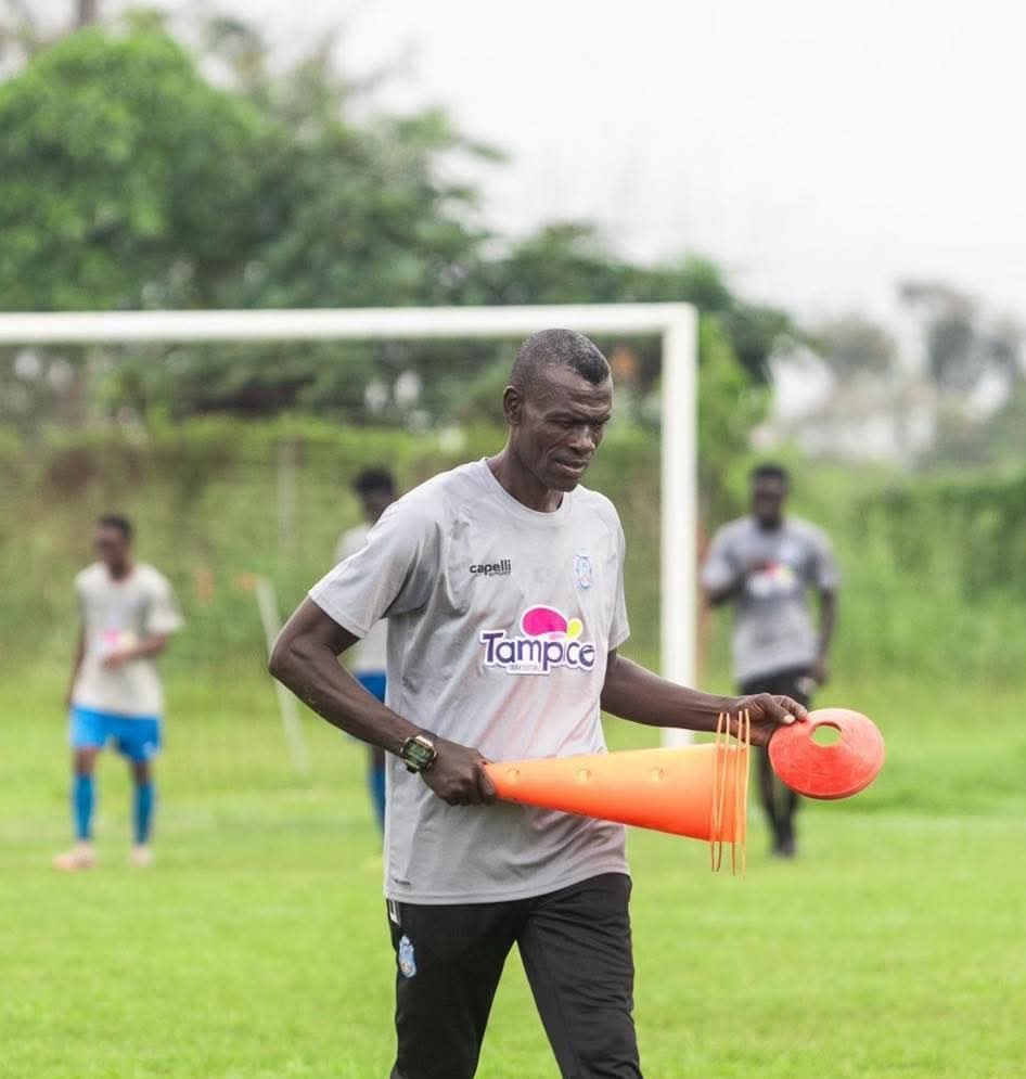 ShabanMo9's tweet image. 🚨 Official; Former Kotoku Royals gaffer Stephen Desmond-Issah Botchway appointed new head coach of Bechem United on a two year deal.

Kwaku Danso is now the technical advisor of the team.