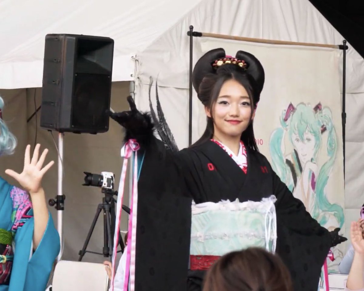 hatsune_koubou's tweet photo. 6/28開催 《初音工房 KIMONO SHOW 2025 KYOTO》には、多くの方に足を運んでいただき、ありがとうございました✨またイベントへの参加、SNSでの応援もありがとうございます‼️

今後KIMONO SHOWの様子の紹介をしていきます！ぜひチェック&amp;拡散よろしくお願いします❣️

#初音ミク #初音工房 #着物 #振袖 https://t.co/5sQn1cdWAt