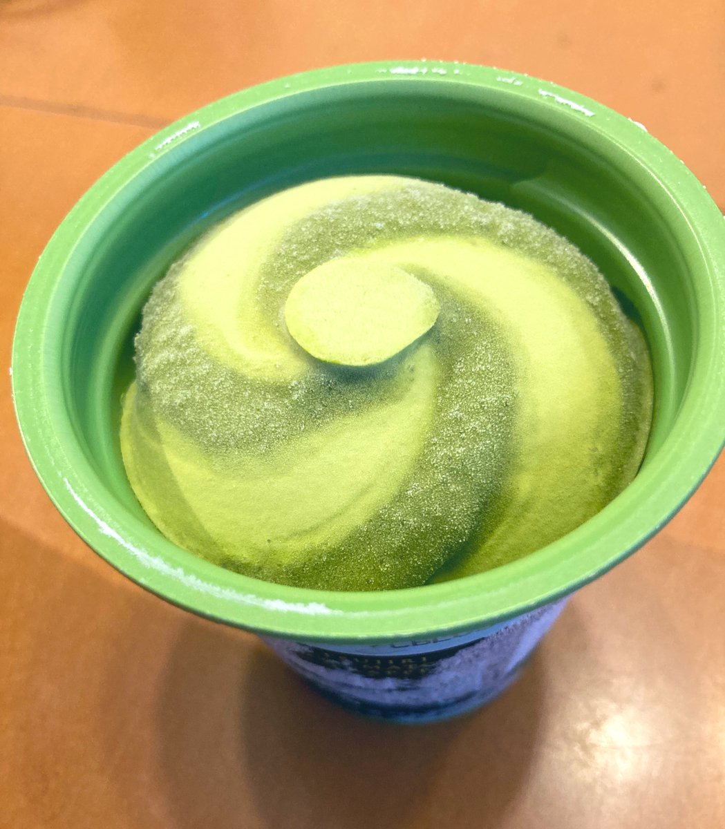 CBekkan's tweet image. あつかったーーー

帰宅してコンビニのフラッペたべたら、少し涼しくなりました🍧

もぅだめ〰️

夜活まで少しでも休みたい（いや夕飯…）