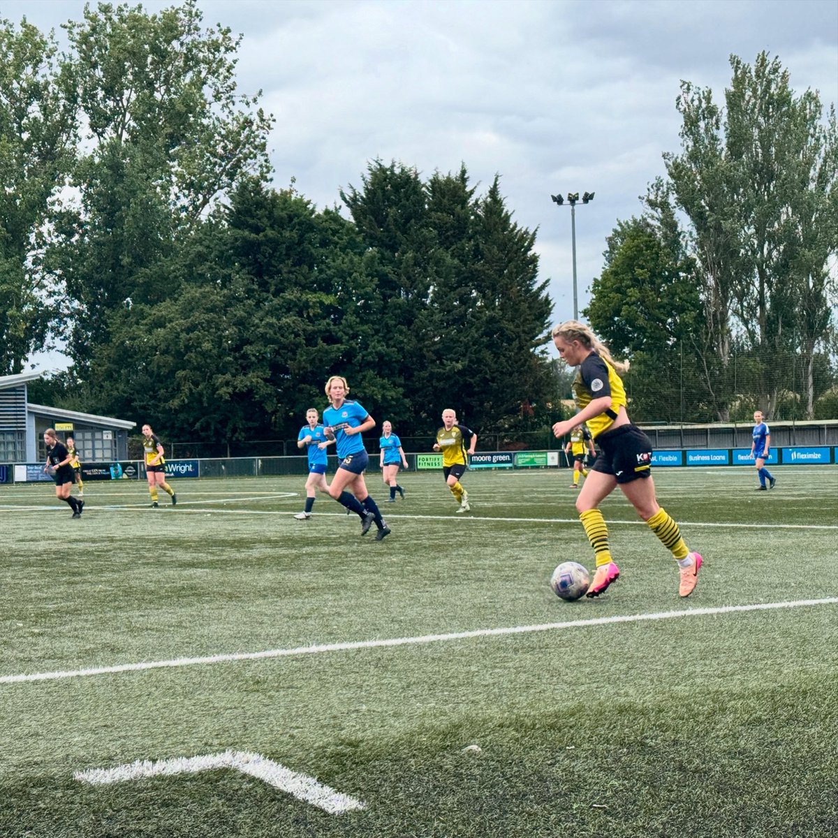 ✅ Pre-Season Fixture 3

Yesterday gave manager Sophie a great opportunity to see the squad in action, with over half the team being new additions this season.

Thank you to Sudbury Reserves for their hospitality and we wish them all the best for the season ahead👏

#UTSP 🟡⚫️