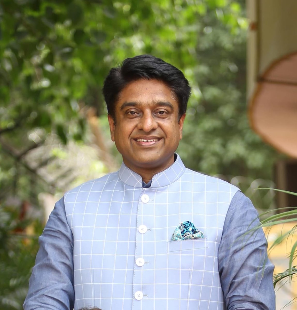tweetndmc's tweet image. #NDMC to Revamp 250+ Kiosks under #ViksitBharat2047 🇮🇳
Vice Chairperson Sh. Kuljeet Singh Chahal announces redevelopment of old kiosks into smart, aesthetic, citizen-friendly hubs.
Phase-1: 50 kiosks to be redesigned
📍PPP: Khan Market,Super Bazar, Yashwant Place
#UrbanRenewable