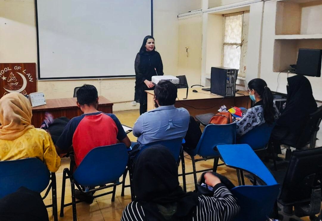 Peace & Justice Network (پیس اینڈ جسٹس نیٹ ورک) (@pjnpakistan) on Twitter photo #LegalIncubator for Law Students - Developing Next Generation Lawyers-Leaders. PJN's Director Rule of Law Faiza Farooq conducted session in #KarachiUniversity. National Legal Incubation Center Pakistan initiated with support of <a href="/usembislamabad/">U.S. Embassy Islamabad</a>. For details nlicpakistan.com #LegalIncubator for Law Students - Developing Next Generation Lawyers-Leaders. PJN's Director Rule of Law Faiza Farooq conducted session in #KarachiUniversity. National Legal Incubation Center Pakistan initiated with support of <a href="/usembislamabad/">U.S. Embassy Islamabad</a>. For details nlicpakistan.com