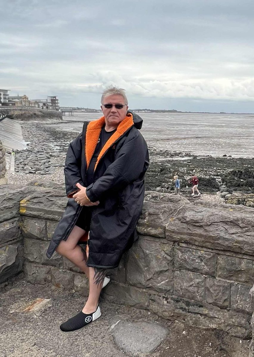 On track for my Alcatraz swim fundraiser challenge- popped to Marine lake at Weston super mare.
justgiving.com/page/glyn-mars…