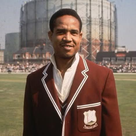 A very Happy Birthday to the great Barbadian cricketer Garfield Sobers who was born on this day in 1936. #GarfieldSobers #Barbados #WestIndies 🇧🇧