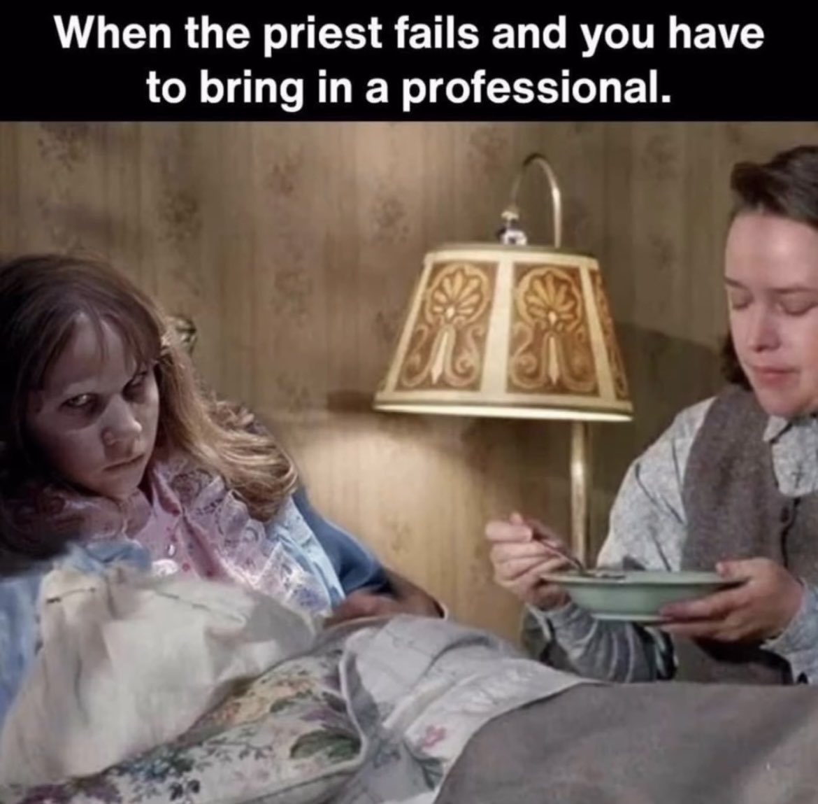 flackblagx's tweet image. I mean if it works, it works lmao. I can imagine her saying to Regan “God came to me last night and told me your purpose for being here.” #misery #theexorcist