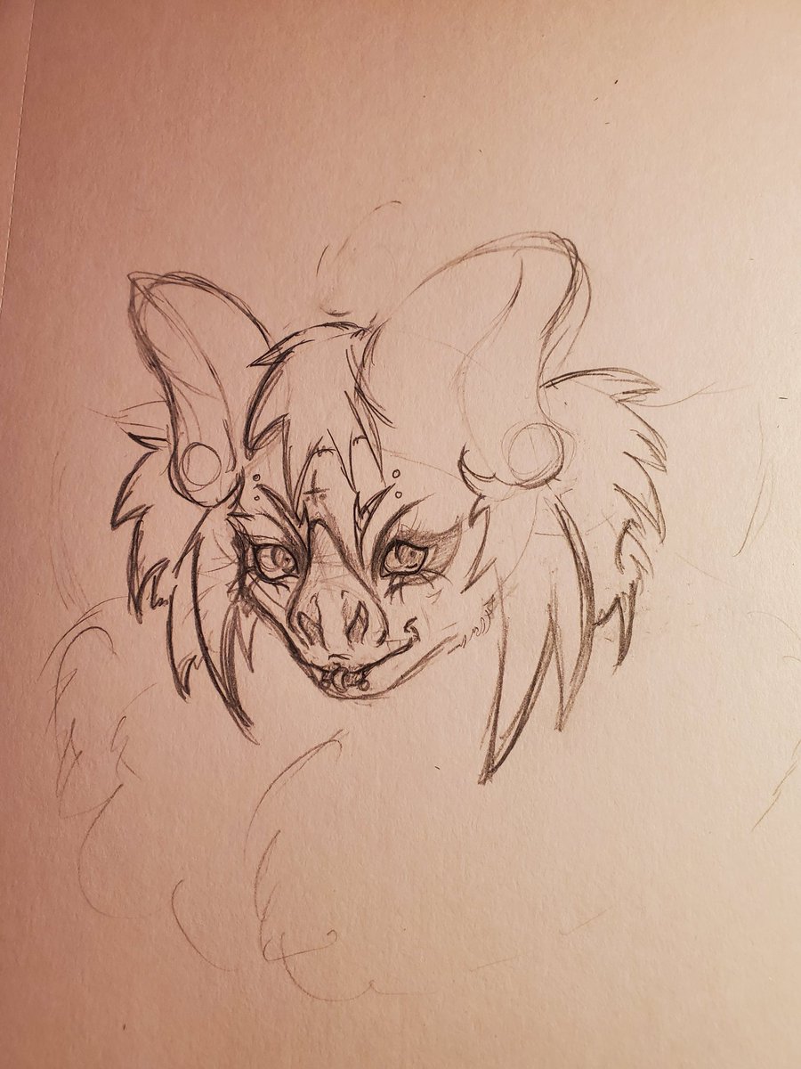 SugaredCreep's tweet image. Wait why did I only post the WIP on priv? Anyway trynna push myself not only with random character design but also anthro things again. We'll get there, but i must sleep