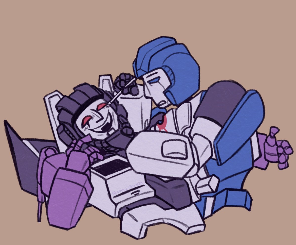 RavenIsBored26's tweet image. Forgot posting comms was an option so take #Spywarp (still brainstorming dialogue)