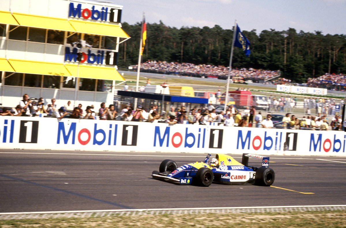 MsportXtra's tweet image. #F1 #OnThisDay, July 28th 1991, a @WilliamsRacing 1-2 at the HockenheimRing as @nigelmansell won the #GermanGP as teammate Riccardo Patrese came in 2nd. Jean Alesi finished 3rd for @ScuderiaFerrari . youtube.com/watch?v=Fj2KKn… #MsportXtra @UnracedF1 @markblundellf1