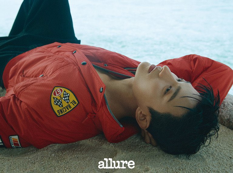 kyeomcherries's tweet image. i am so late to the hype party but hello and good morning lee ‘hot and handsome’ dokyeom🫠
DOKYEOM for Allure Korea
#DOKYEOMforAllureKorea
#DOKYEOMxRalphLauren
@pledis_17 @allurekorea @RalphLauren