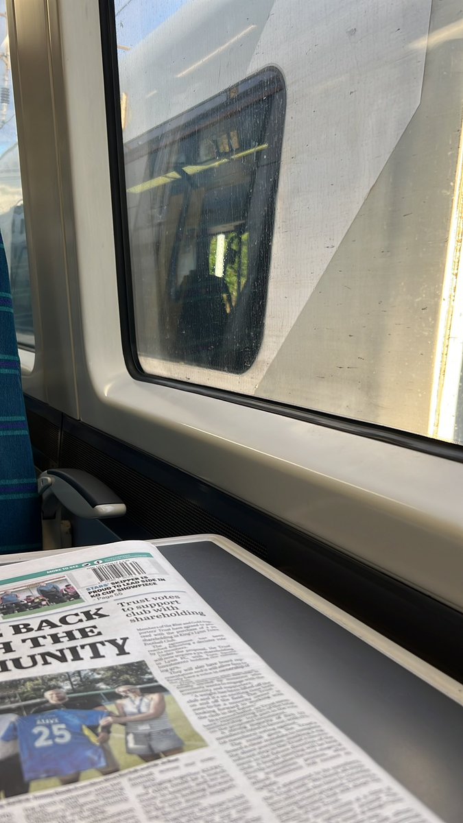 Angelsfeartogo's tweet image. Back in London today wish me luck 🤣🤦‍♀️
