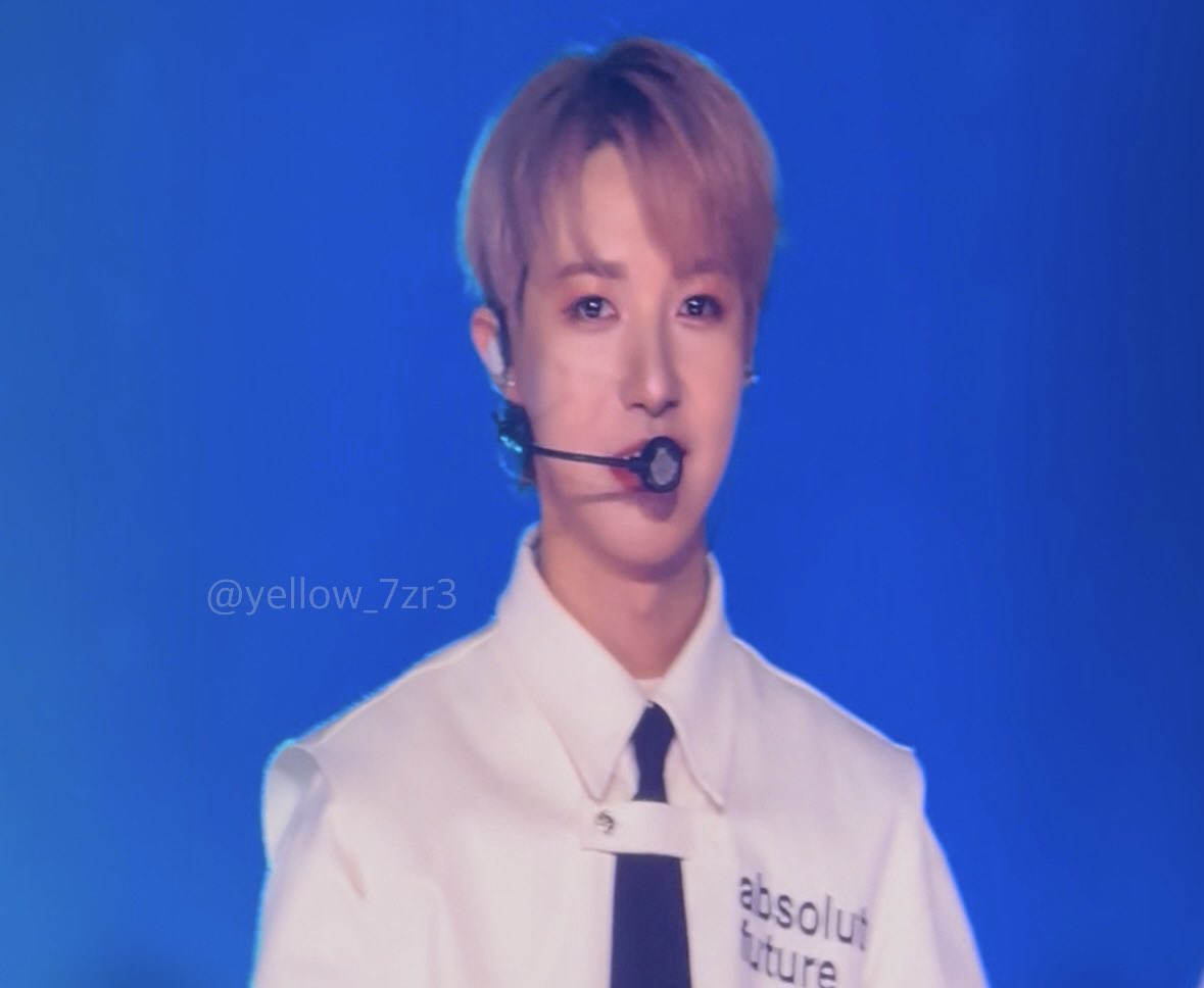 yellow_7zr3's tweet image. 20250727 가요대전 #런쥔 #RENJUN #仁俊

눈이 반짝반짝