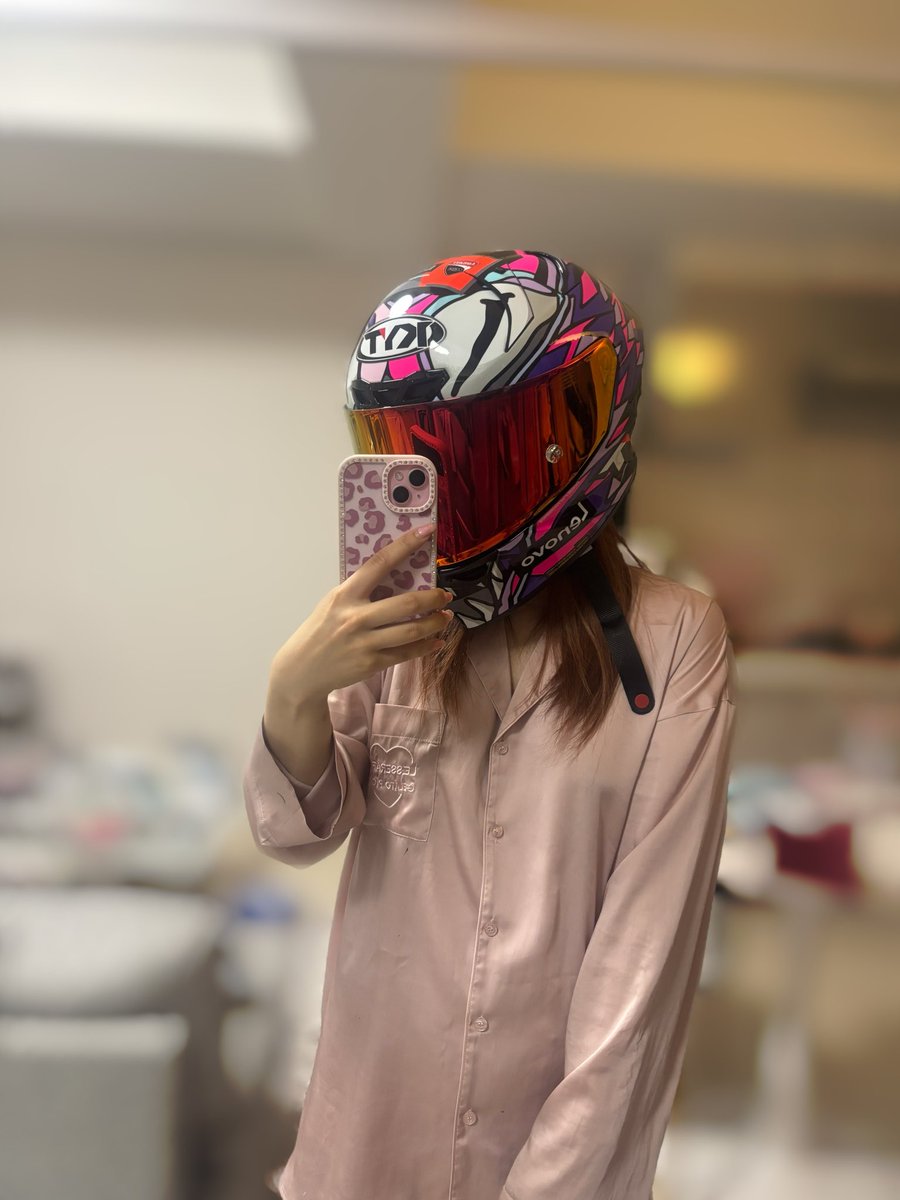 a3y2m0's tweet photo. 納ヘル！！！

 #納ヘル  #KYT  #DUCATI https://t.co/iEhOM0cNFl