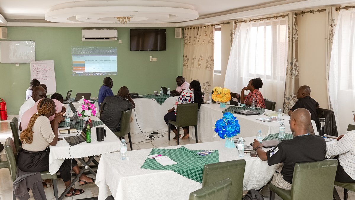 LftWUG's tweet image. Only 4 out of 42 zones reached but lives are changing. Our recent M&E visit under the #ResilienceProject in Palabek revealed both impact and urgent need.
👉shorturl.at/r3LG0
#FoodSecurity #Livelihoods #Refugees