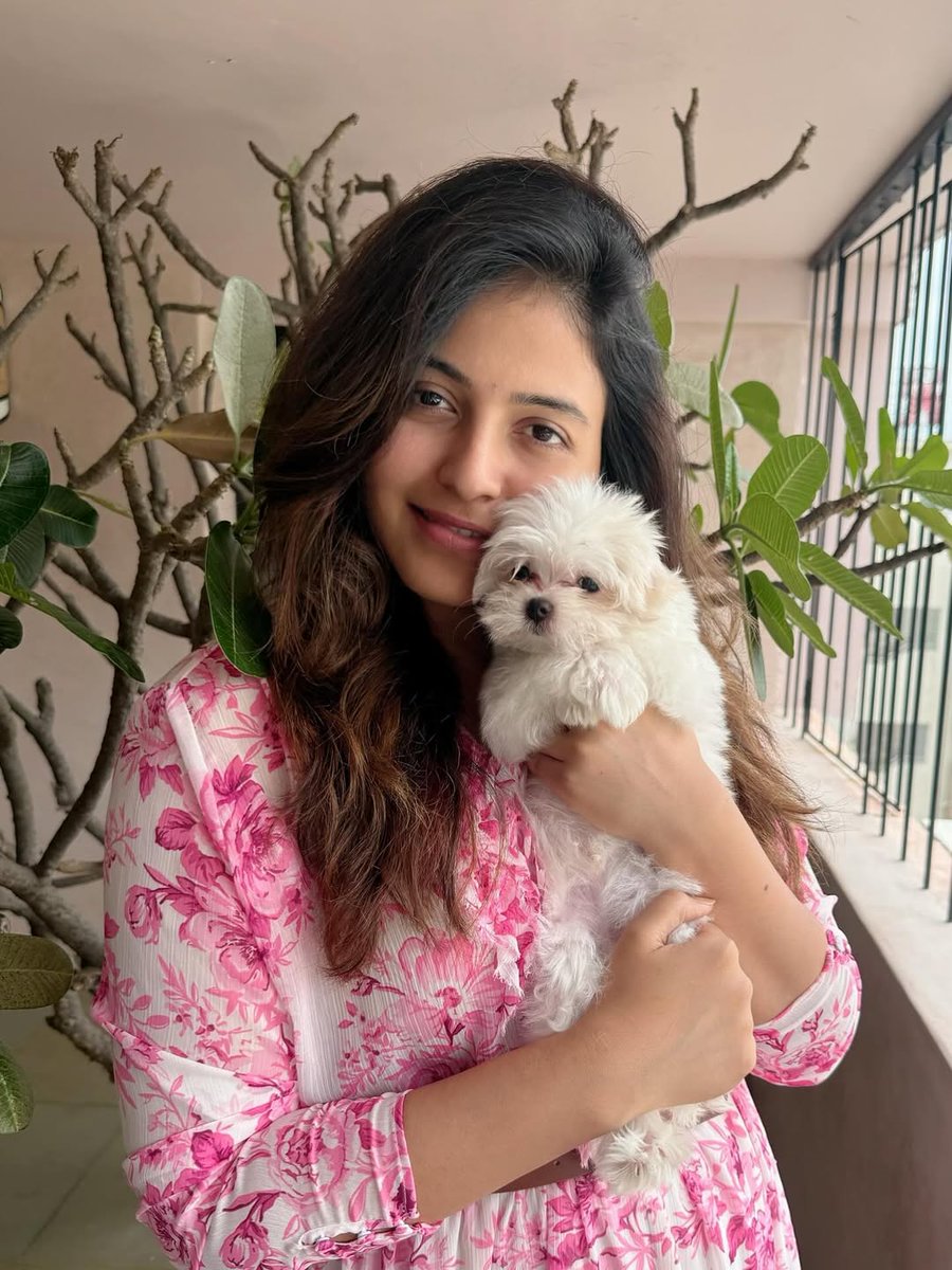 SooriyanFMlk's tweet image. யாா் இந்த
முயல்குட்டி😍
#sooriyanfm #anjali #tamilactrss